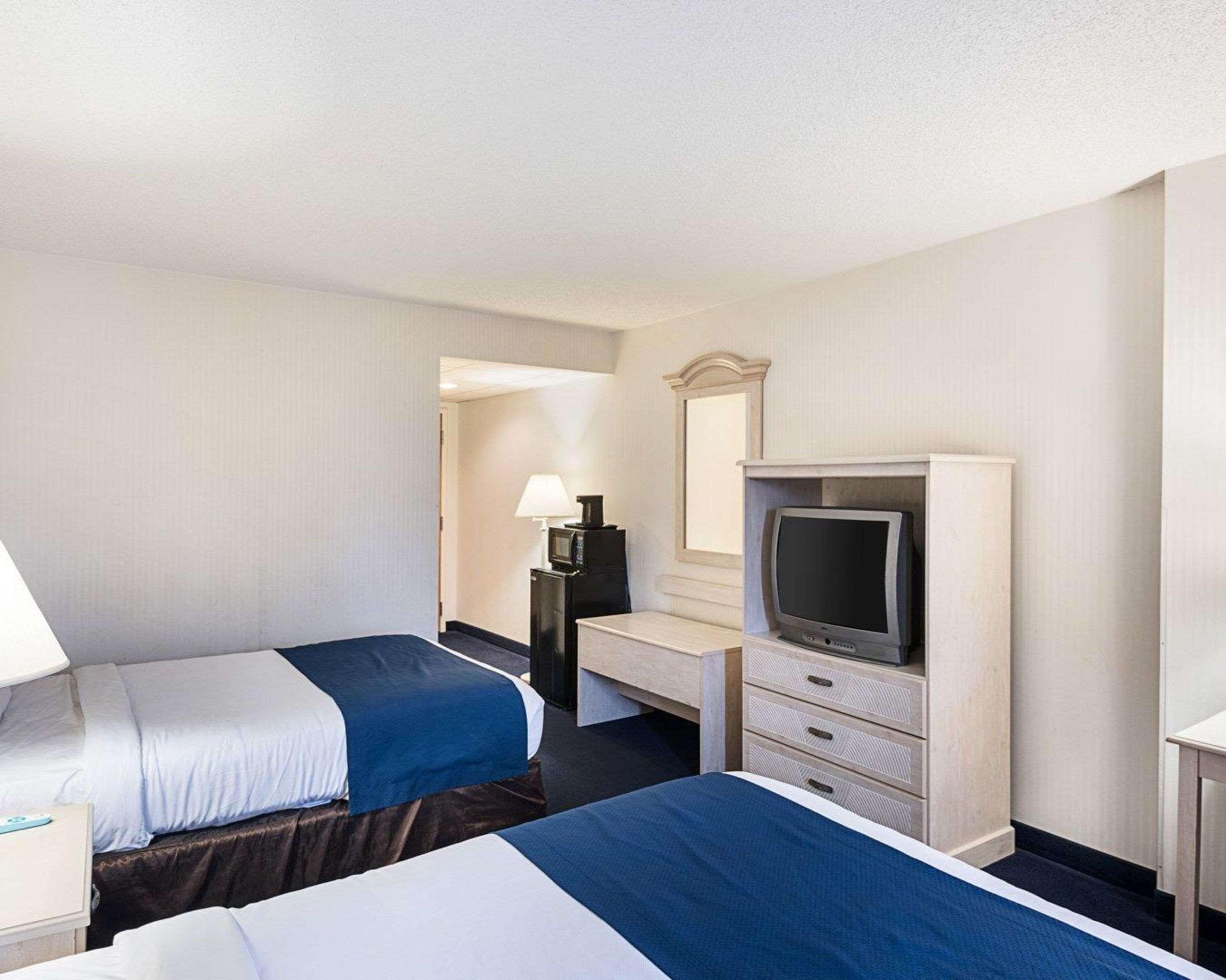 Econo Lodge Inn & Suites Rehoboth Beach Exterior foto